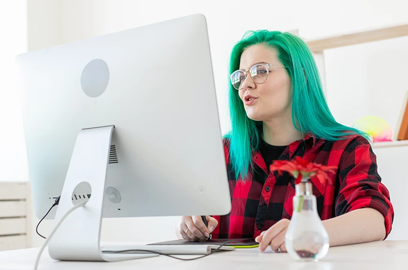 Vaga de Designer de Social Media na Tribo Marketing Médico